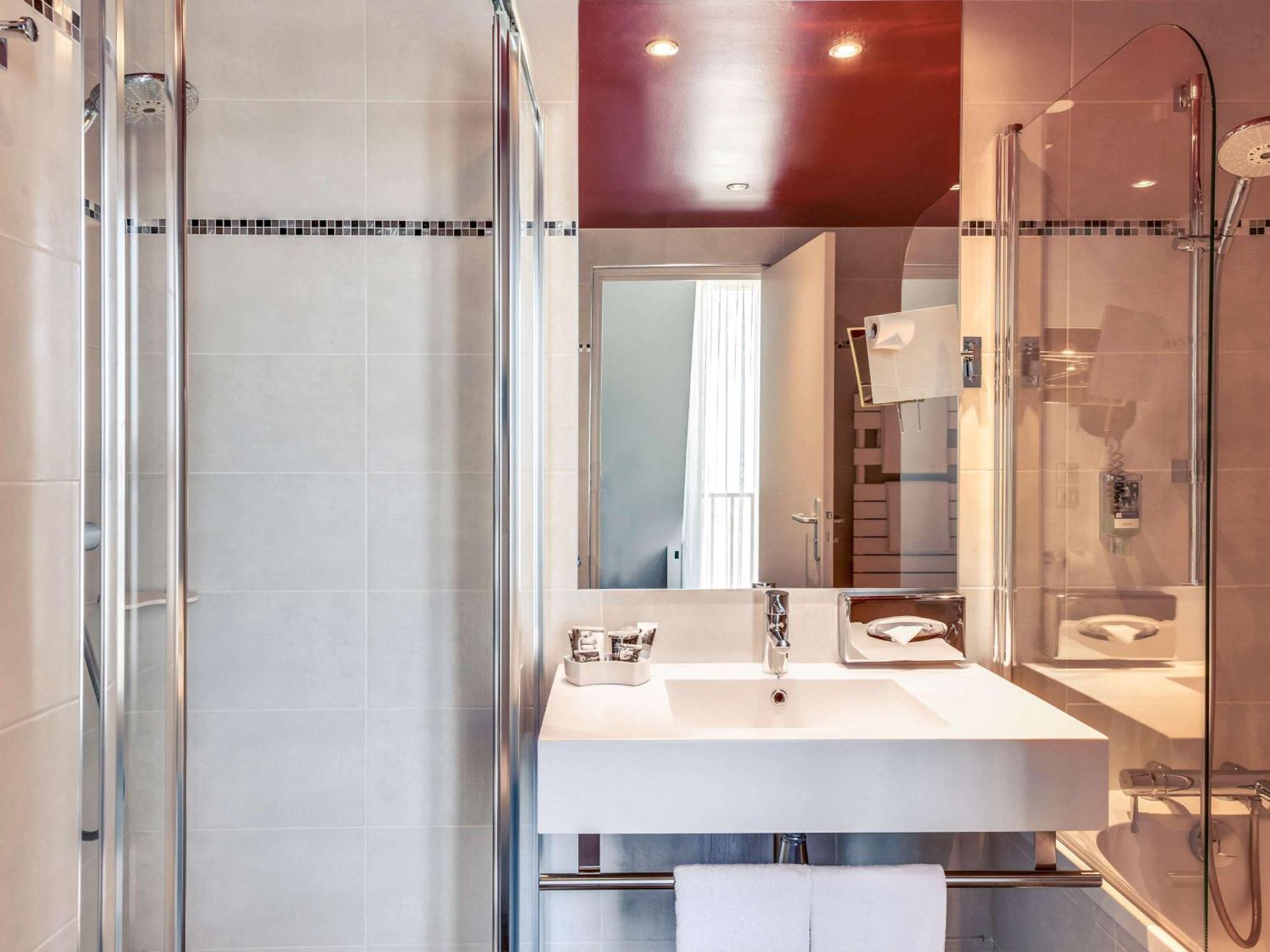 Mercure Paris Bastille Marais Bagian luar foto